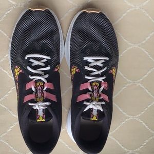 Nike Downshifter shoes, womens size 9.5 with floral accents